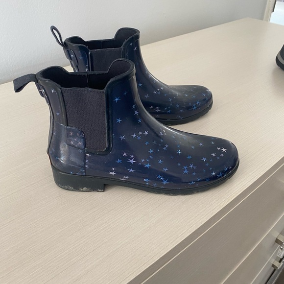 Boots - Picture 3 of 3